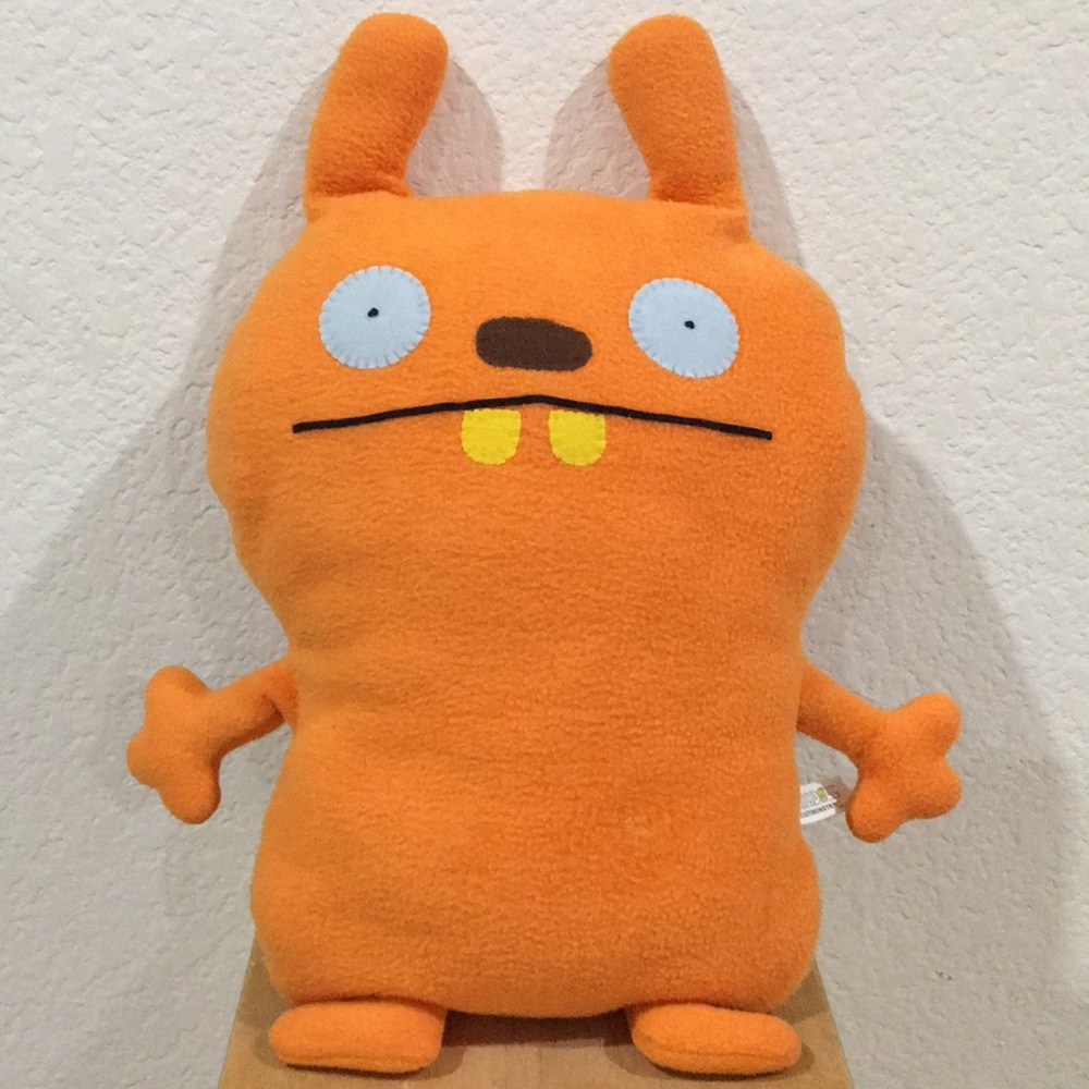 ❣️ UGLYDOLL ❣️ COLLECTION SUPER CUTE BIG PLUSH TOY ( NWOT ) .